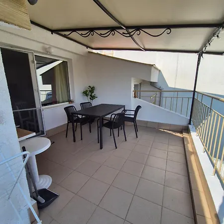 за гости роси * Szinemorec