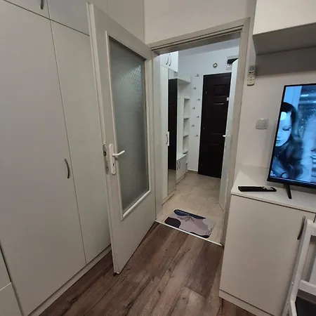 за гости роси Szinemorec