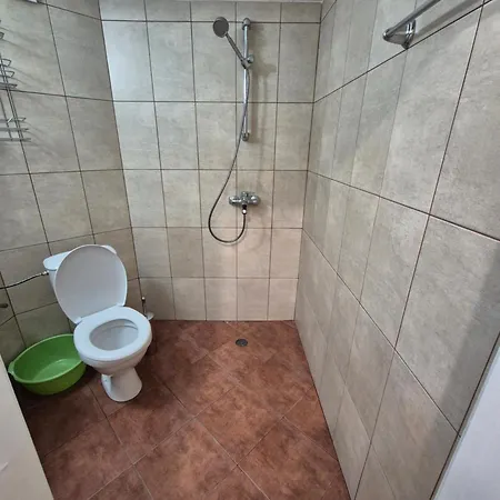 за гости роси Apartman